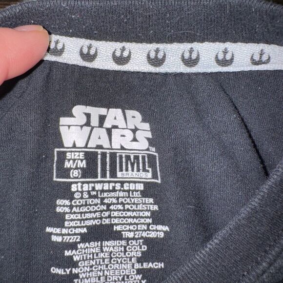 Boys size 8 Star Wars may the force be with you tshirt - Picture 2 of 3